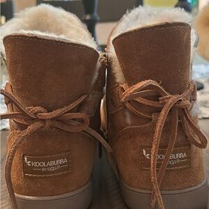 UGG Cream Plush Lined Boots Size 7